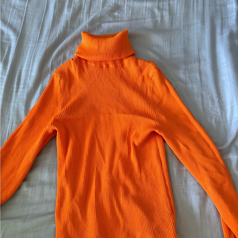 H&M Bright Orange Ribbed Turtleneck Sweater
